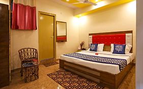 Hotel Rattans Regency